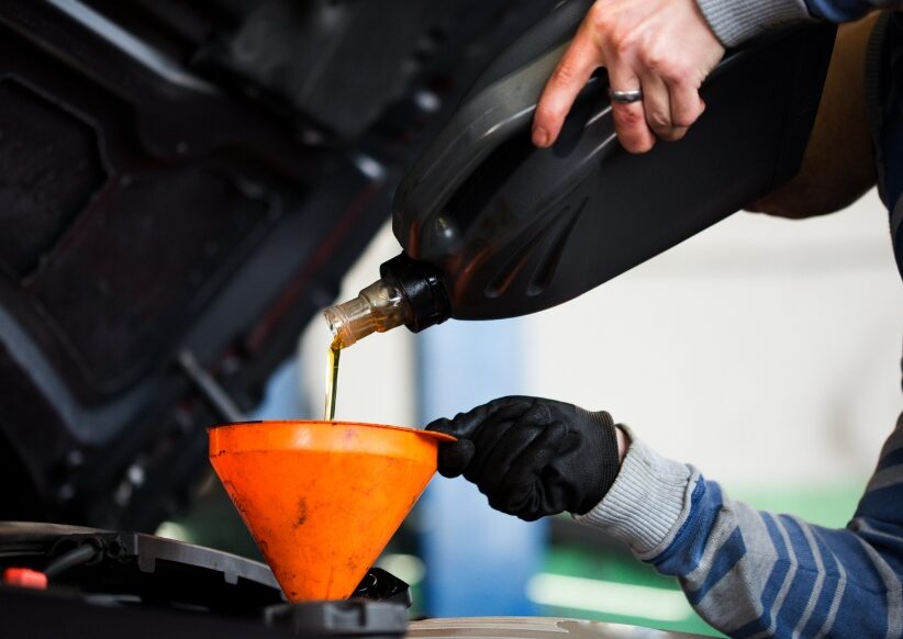 Oil Changes & Fluid Checks